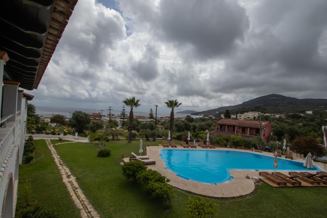 Zoi Apartmens Antonis Botsis เมซอนกิ ภายนอก รูปภาพ